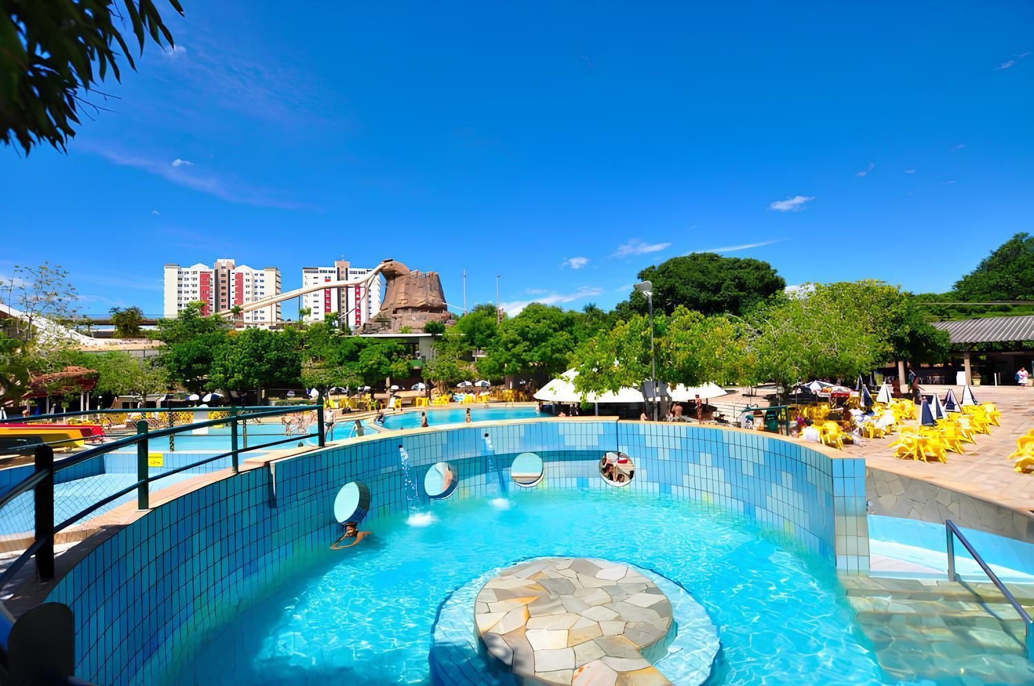 Spazio Diroma Com Acesso Ao Acqua Parque Caldas Novas Extérieur photo
